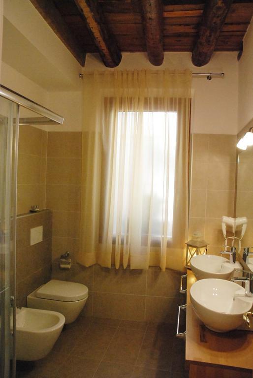Wallace Luxury Home Верона Экстерьер фото